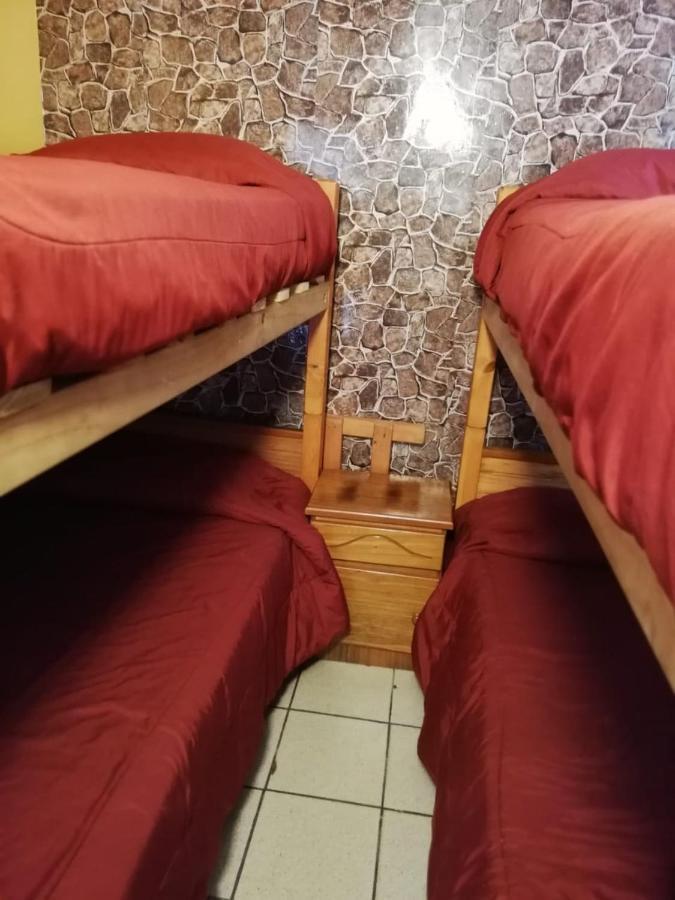 Habitaciones Y Apartamentos El Caleuche 埃尔塔波 外观 照片