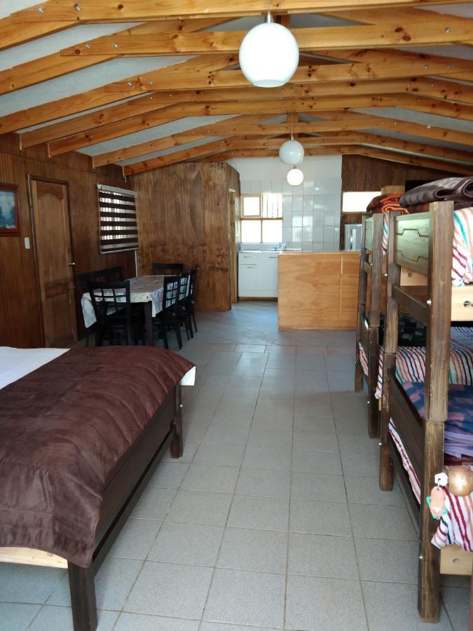 Habitaciones Y Apartamentos El Caleuche 埃尔塔波 外观 照片