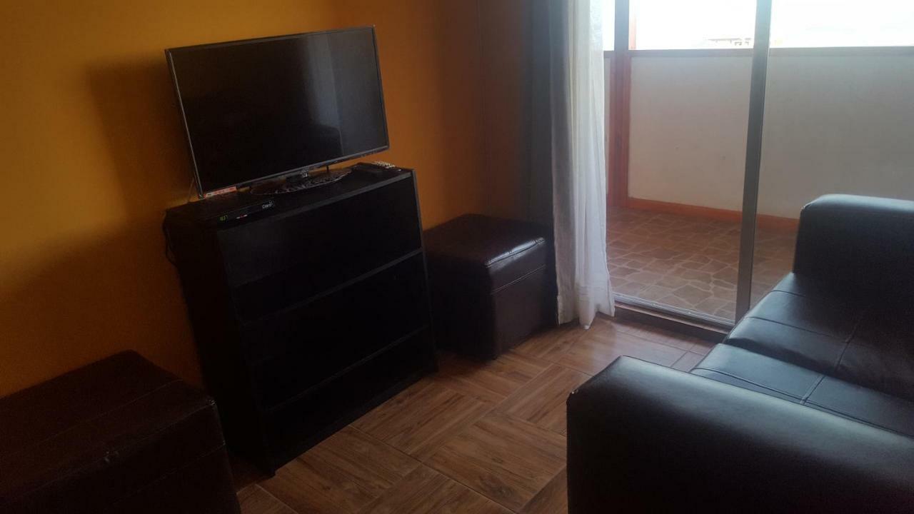 Habitaciones Y Apartamentos El Caleuche 埃尔塔波 外观 照片