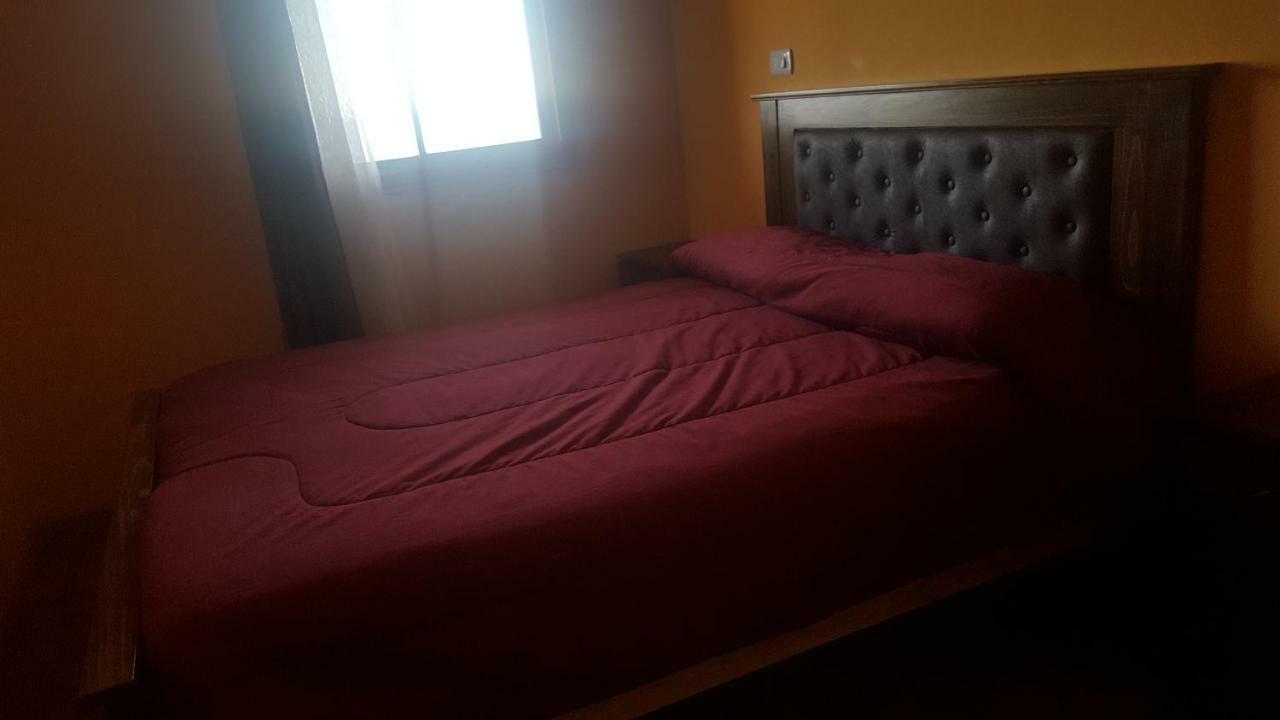 Habitaciones Y Apartamentos El Caleuche 埃尔塔波 外观 照片